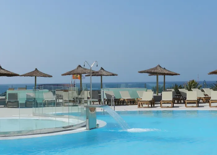 Hd Beach Resort